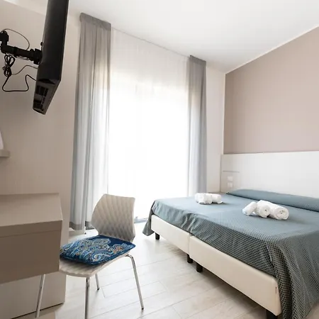 La Bussola Отель