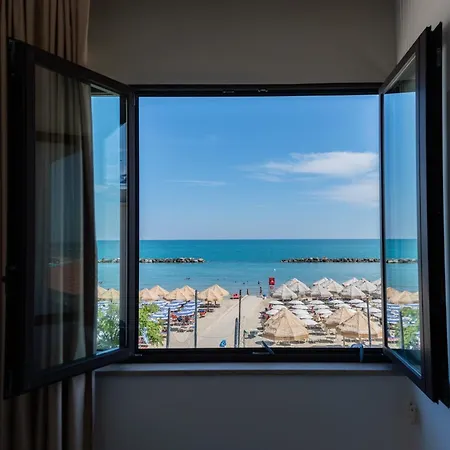 La Bussola Ортона