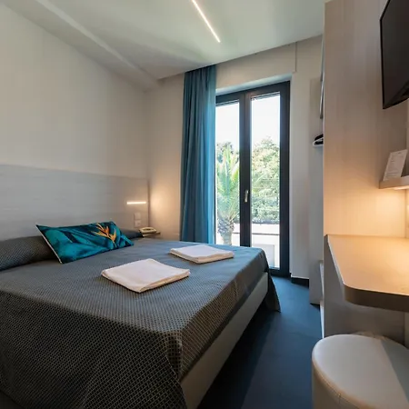 Отель La Bussola