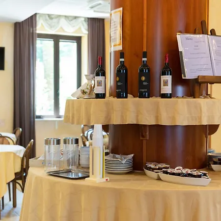 Отель La Bussola