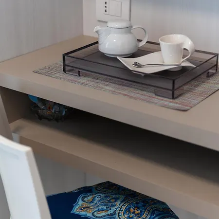 Отель La Bussola 3*