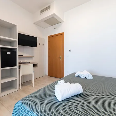 Отель La Bussola Ортона