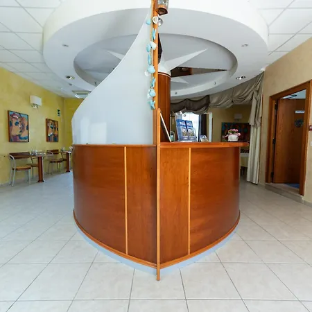 La Bussola 3*